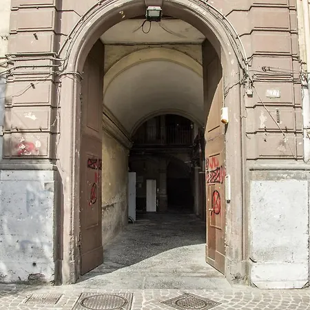 Elisa's Naples